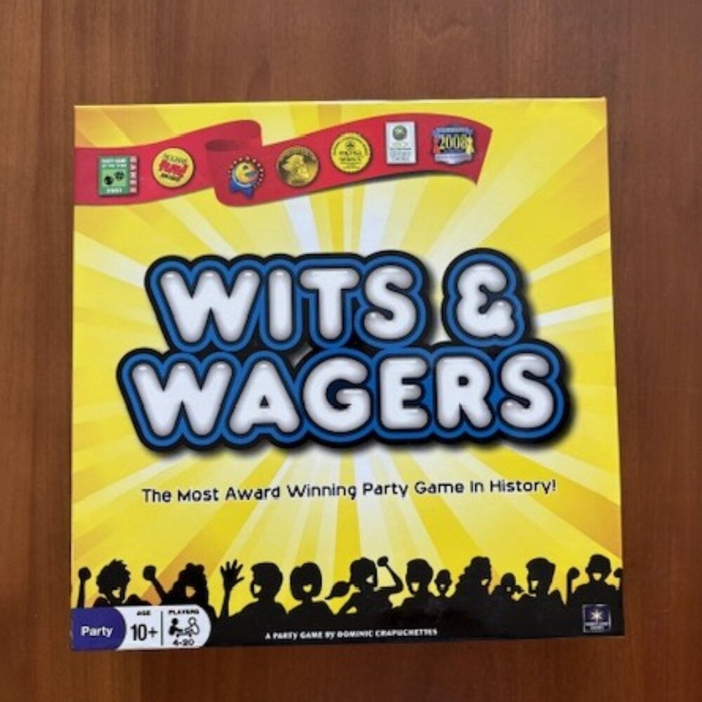 Wits & Wagers Family Trivia Game - Ages 10 and Up (2009 Edition)